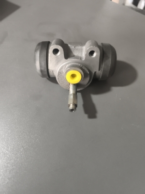 سیلندر ترمز 3 و 4 تن